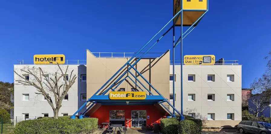 AMO pour désordre de fondations et fissures en façade sur un hôtel à Trignac (44)